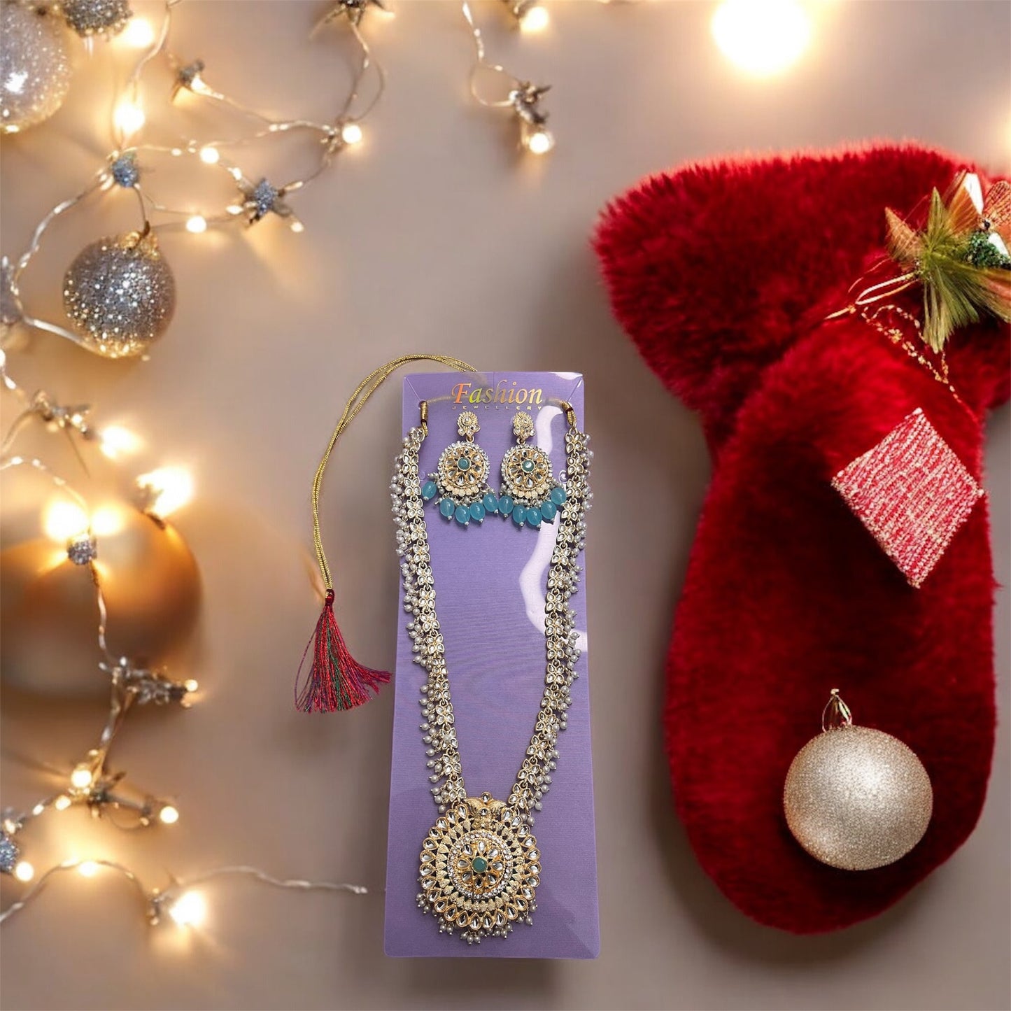 Elegant and stylish necklace set